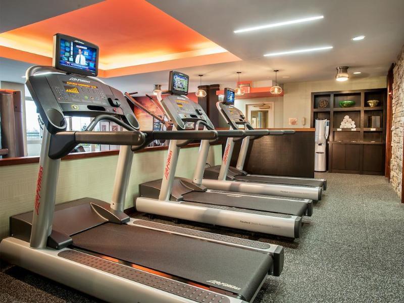 Hotel Courtyard By Marriott Tysons Mclean Tysons Corner
