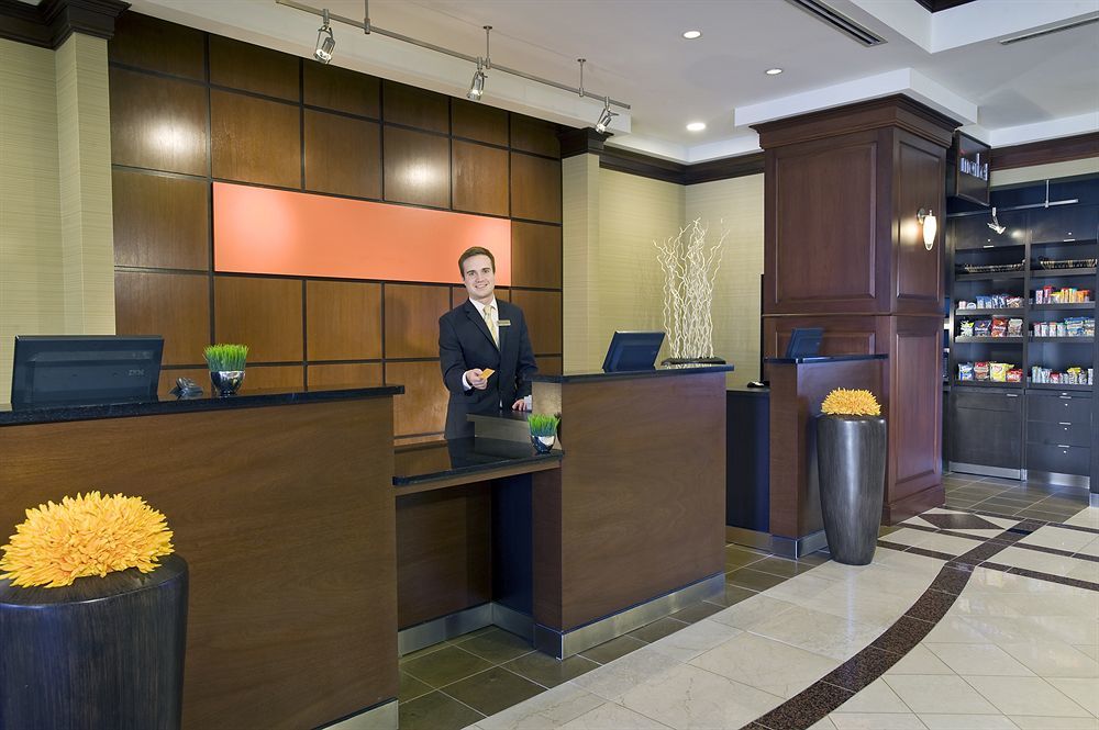 Hotel Courtyard By Marriott Tysons Mclean 3*